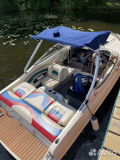 Прогулка, катание на катере, вэйкборд