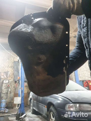 Поддон картера vw golf passat 1.8 AAM 2E ABS 1.9