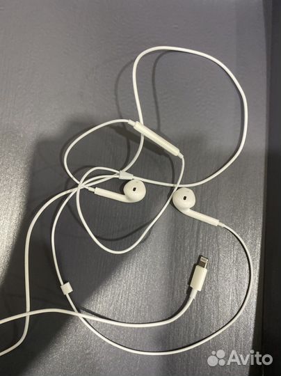 Наушники для iPhone