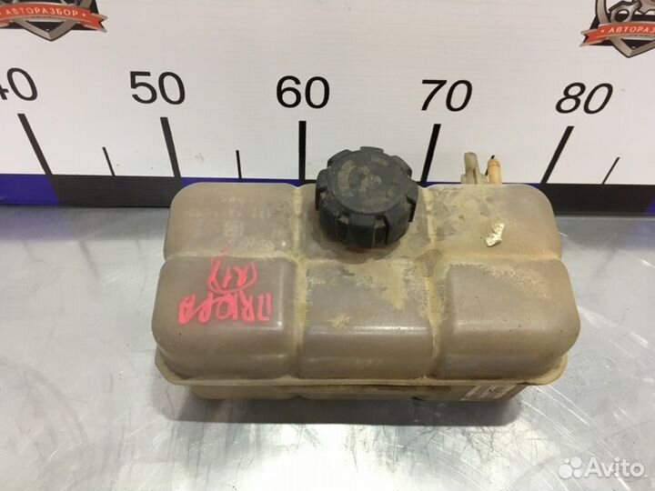 Бачок расширительный Лада Приора седан 21126 2012