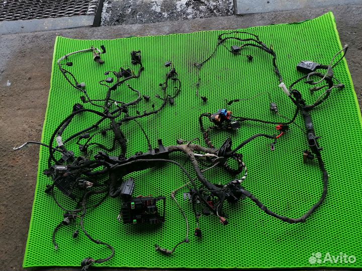 Проводка моторная на VW Passat B8 2015-2019 1,4TSI