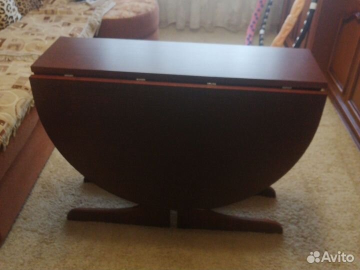 Стол обеденный бу