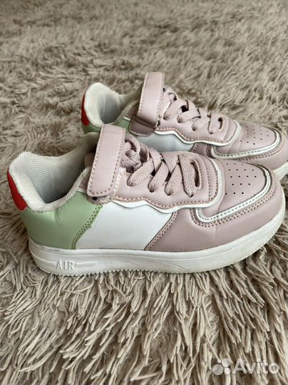 Кроссовки для девочки 31