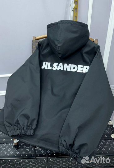 Ветровка Jil Sander бомбическая (Топ 2024)