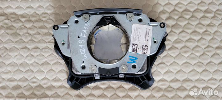 Подушка безопасности в руль w209 w211E-class