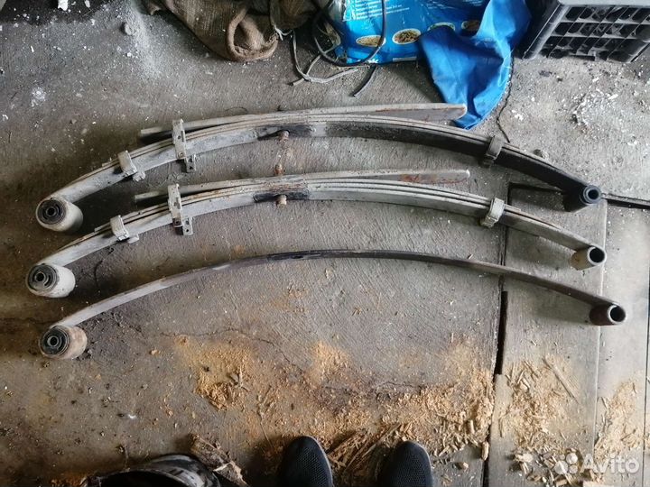 Рессоры задние на hyundai