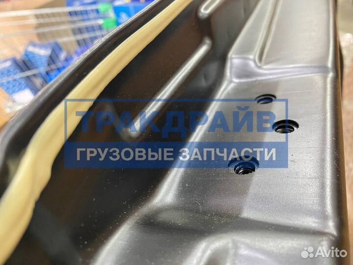 Дверь Mercedes Actros MP2 левая