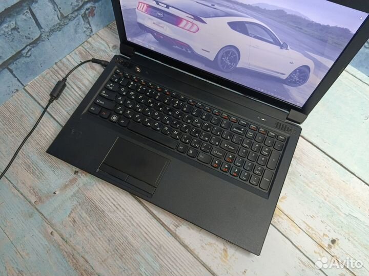 Мощный ноутбук Lenovo intel-i5/8Gb/500Gb/HD