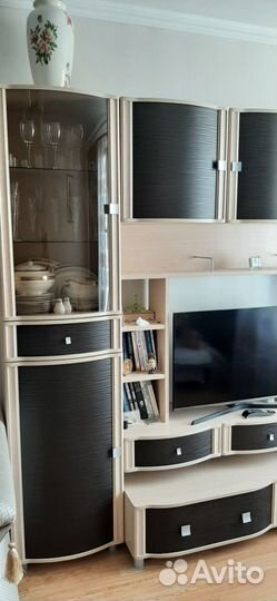 Стенка, как новая