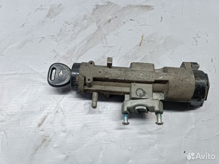Замок зажигания Chevrolet Lanos