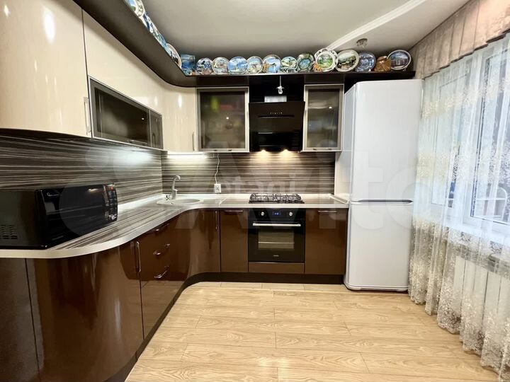 2-к. квартира, 52,8 м², 2/4 эт.