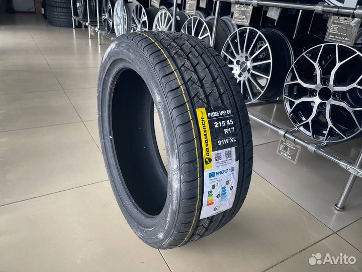 Roadmarch Prime UHP 08 215/45 R17 91W