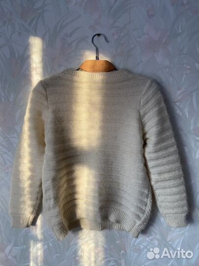 Свитер 44