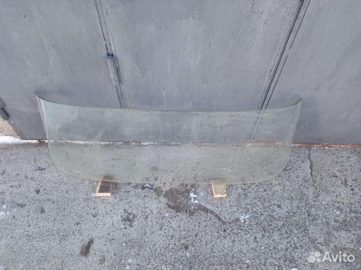Стекло заднее Москвич Иж