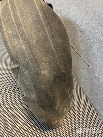 Подкрылок задний левый Bmw 520I F10 N20 2015