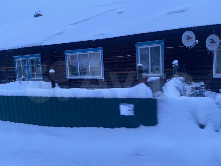 Доля в 3-к. квартире, 38 м², 1/1 эт.