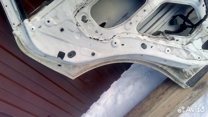 Дверь задняя левая Infiniti EX