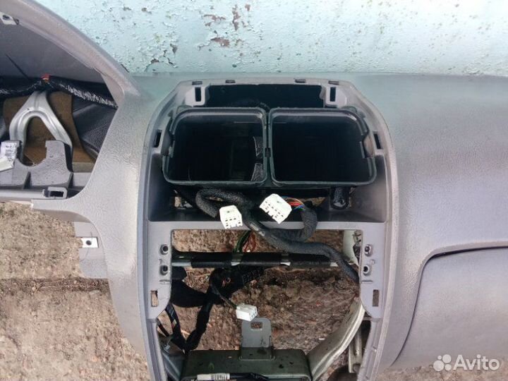 Торпедо Hyundai Accent 2 1.5 2006