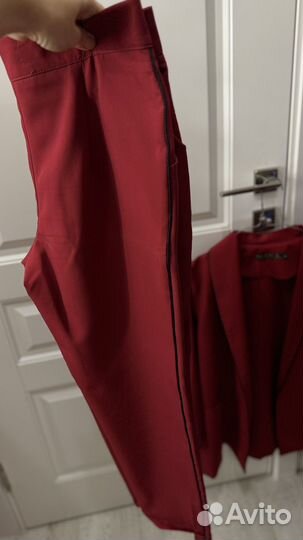 Брючный костюм