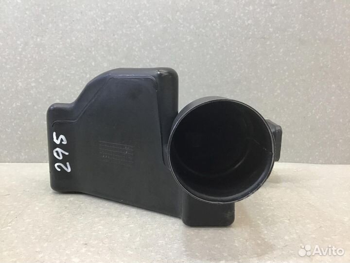 Резонатор воздушного фильтра Hyundai Accent II (та