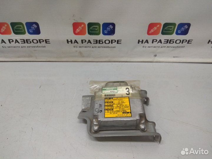 Блок управления AIR BAG Toyota Land Cruiser 100