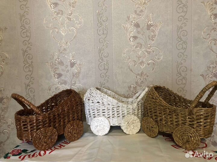 Корзинки плетеные