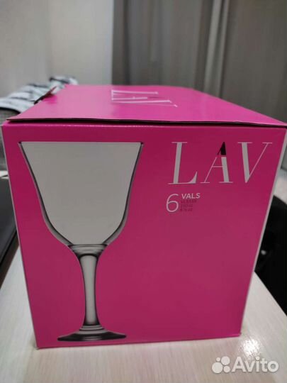 Продаю бокалы