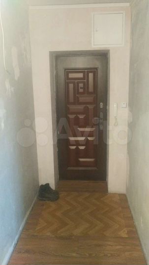 2-к. квартира, 52 м², 3/5 эт.