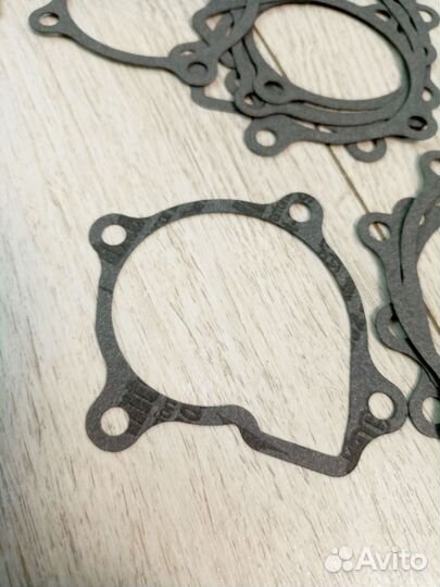 Прокладка помпы cfmoto X5,X6 (цена за все)