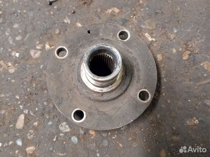 Передняя ступица шевроле лачетти