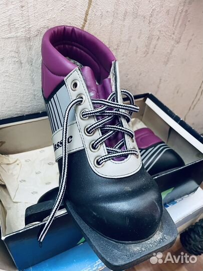 Советские лыжные ботинки бу