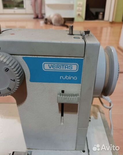 Швейная машинка веритас Veritas Rubina