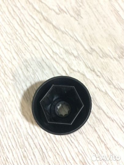 Volkswagen Колпачок колесного болта
