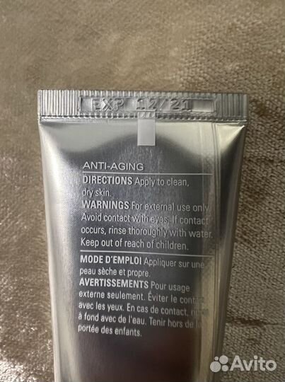 Крем для сужение пор от Zein Obaji