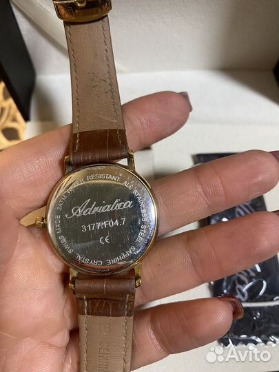 Наручные часы adriatica