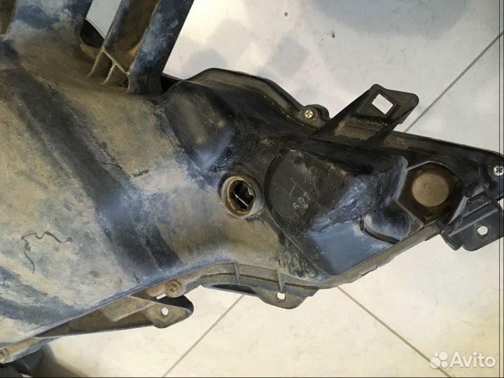 Фара левая тойота ленд крузер 150 8117060J00