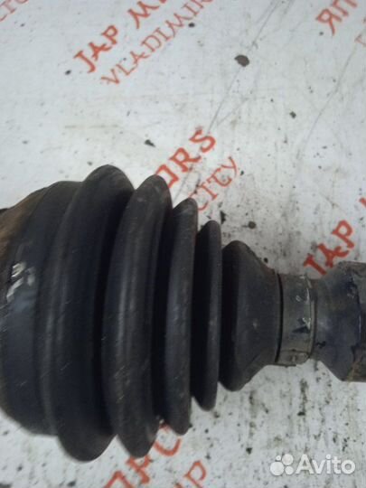 Привод передний правый Audi A3 8P caxa 1.4 2012