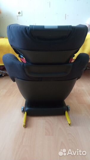 Детское автокресло Maxi-Cosi rodifix 15-36 кг