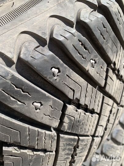 Goodyear Ultragrip Ice Arctic 205/55 R16