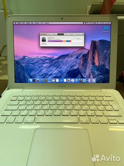 Apple MacBook