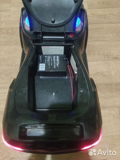 Машина каталка mercedes