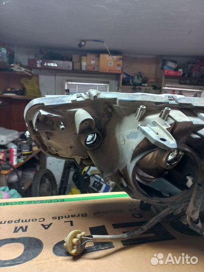 Фара lancer 10 правая