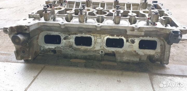Головка блока цилиндров (гбц) Mitsubishi lancer10