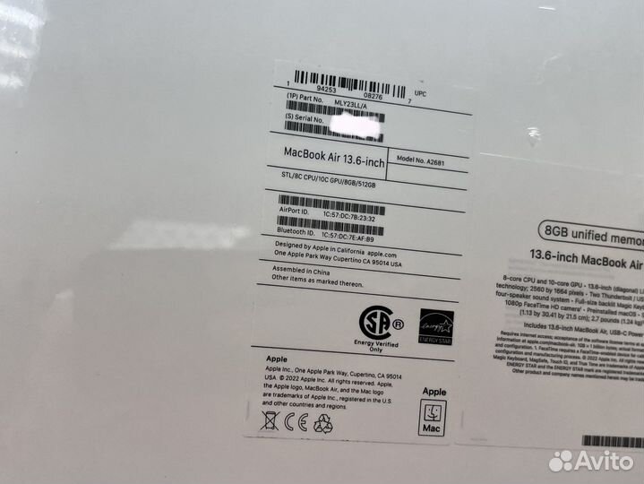 Hoвый MacBook 13.6 Air M2 8/512Gb+