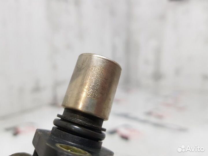 Датчик положения распредвала Toyota Funcargo