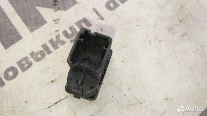 Кнопка стеклоподъемника Ford Kuga 1