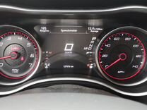 Dodge Charger 3.6 AT, 2016, 127 300 км, с пробегом, цена 2 900 000 руб.