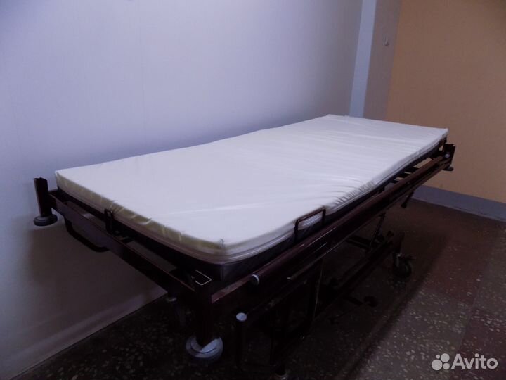 Доставка.Кровать медицинская