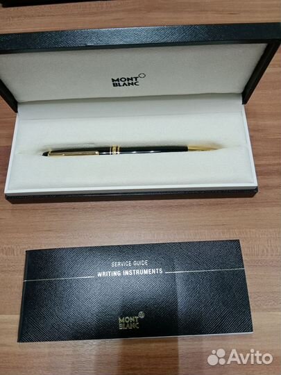 Шариковая ручка montblanc