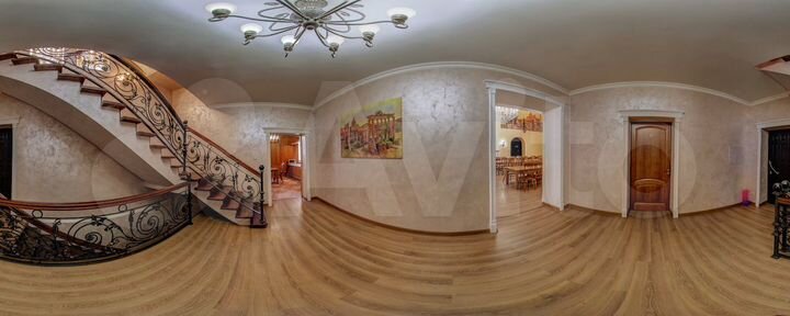 Коттедж 1500 м² на участке 40 сот.